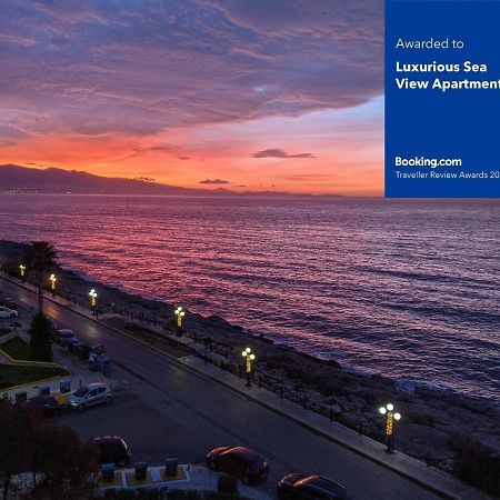 Luxurious Sea View Apartment พีเรียส ภายนอก รูปภาพ